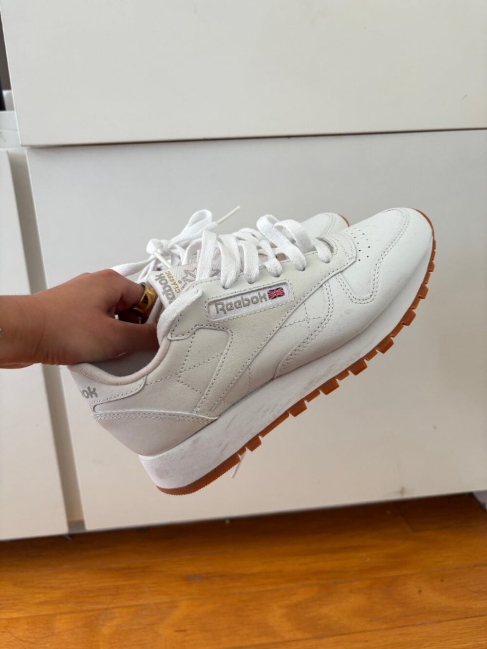 Reebok Classic Leather Athletic Shoe - White/Gum Size 3.5